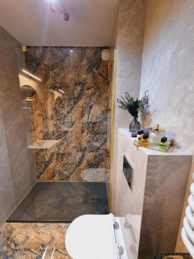 Apartament Jacuzzi Krakau Exterior foto