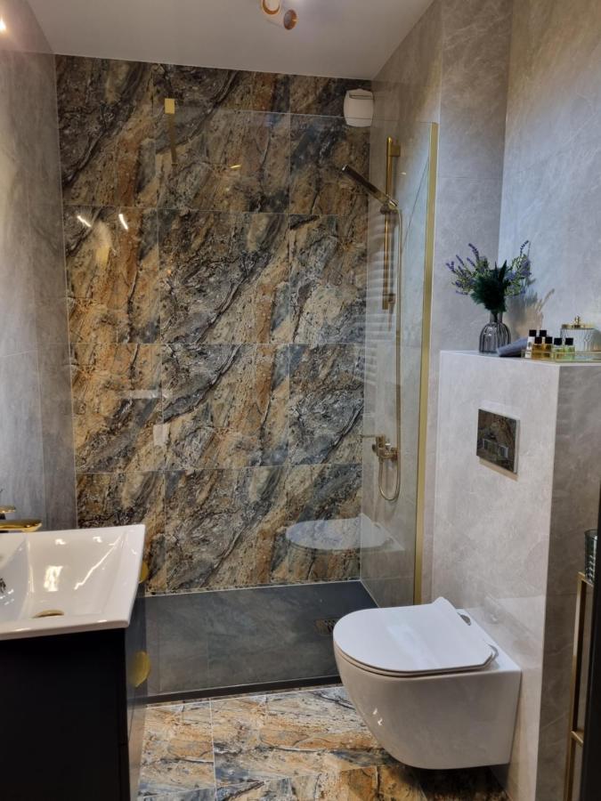 Apartament Jacuzzi Krakau Exterior foto